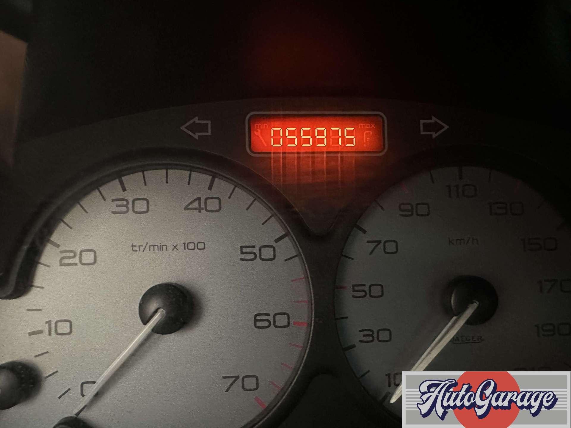 https://autogaragecremona.it/wp-content/uploads/2025/08/citroen-berlingo-berlingo-1-4-unico-prop-pedana-disabili-55-000-km-132129-12.jpg