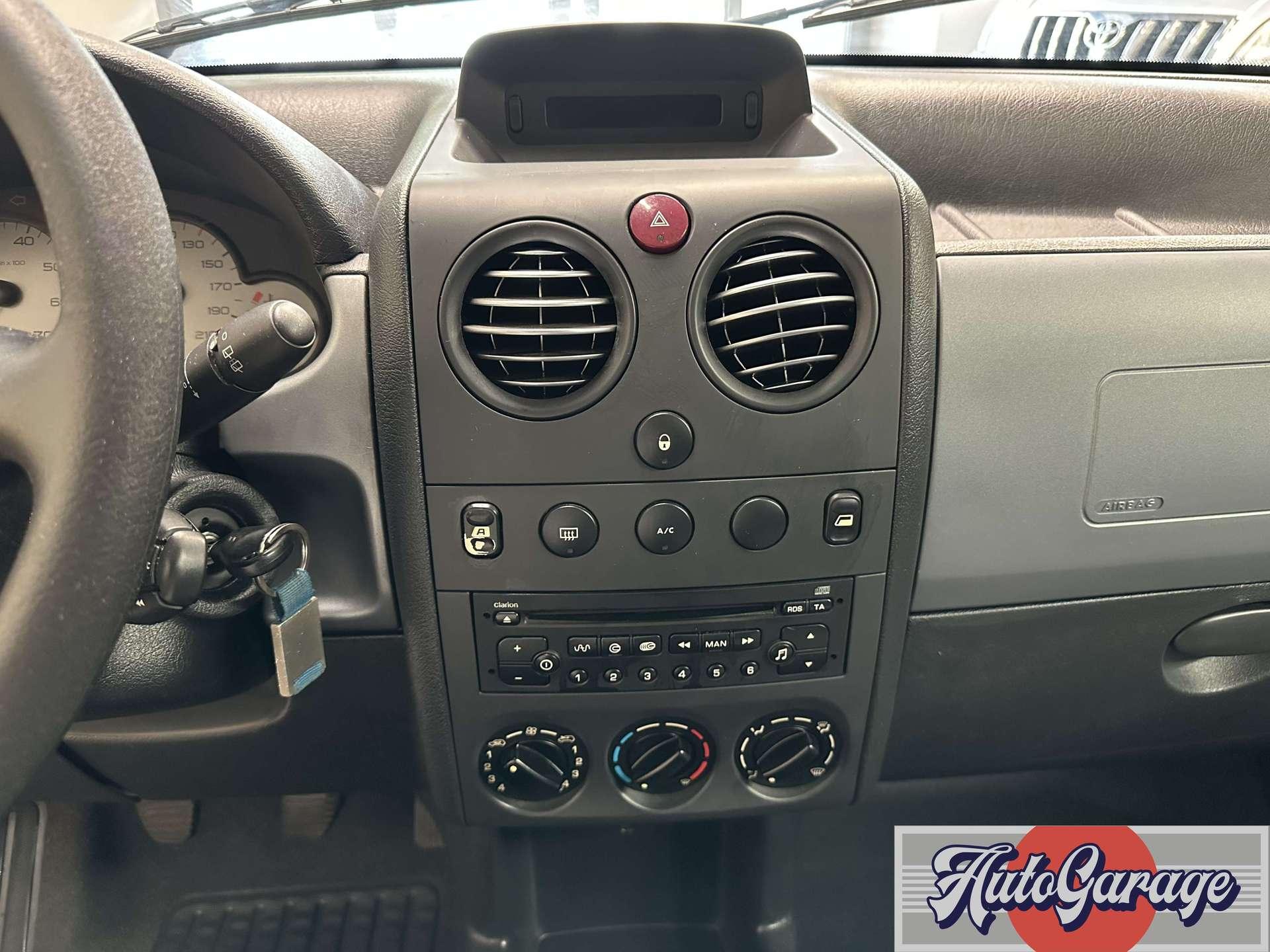 https://autogaragecremona.it/wp-content/uploads/2025/08/citroen-berlingo-berlingo-1-4-unico-prop-pedana-disabili-55-000-km-132129-13.jpg