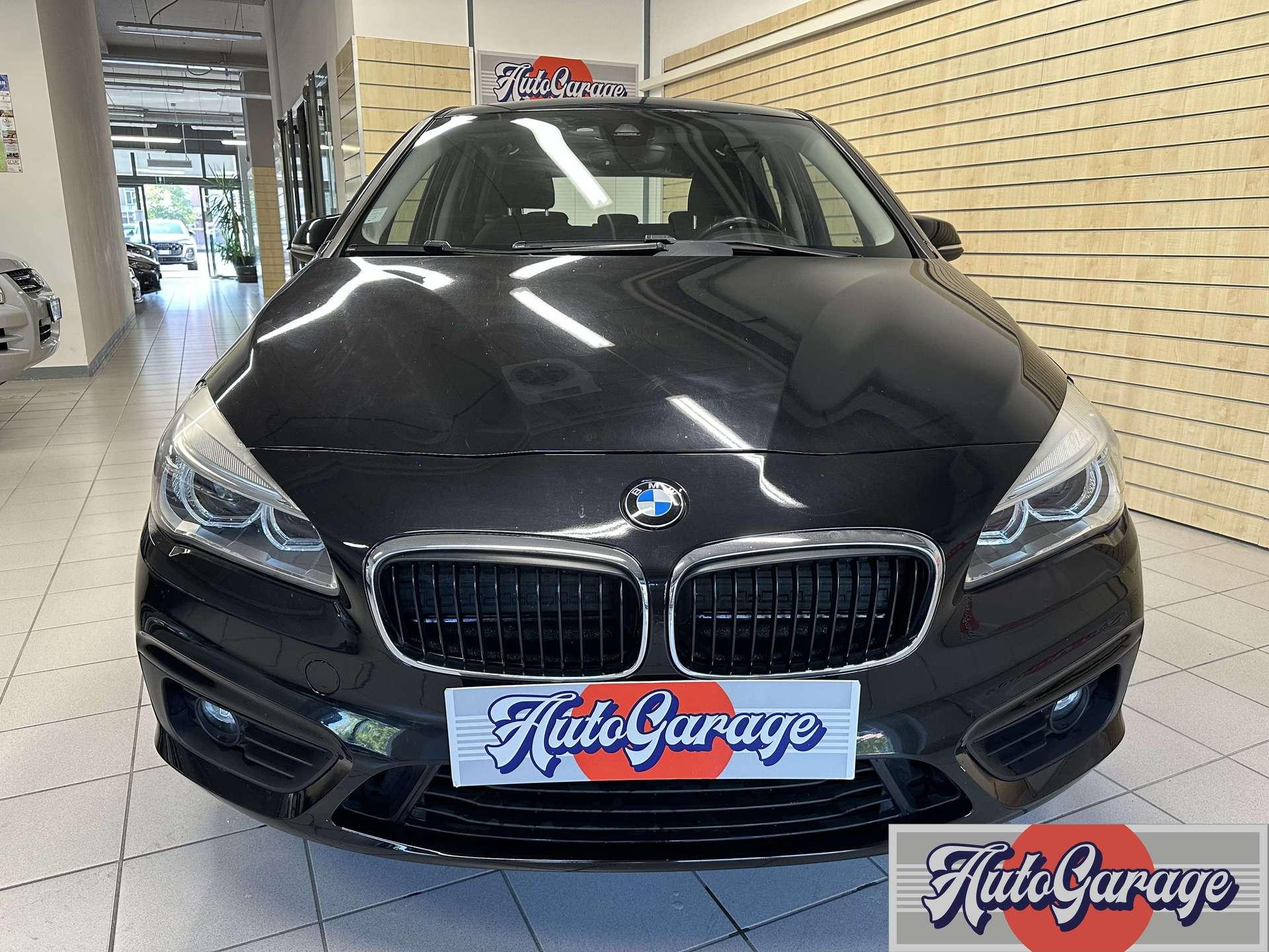 https://autogaragecremona.it/wp-content/uploads/2025/09/bmw-218-218d-active-tourer-tetto-xeno-132318-1.jpg