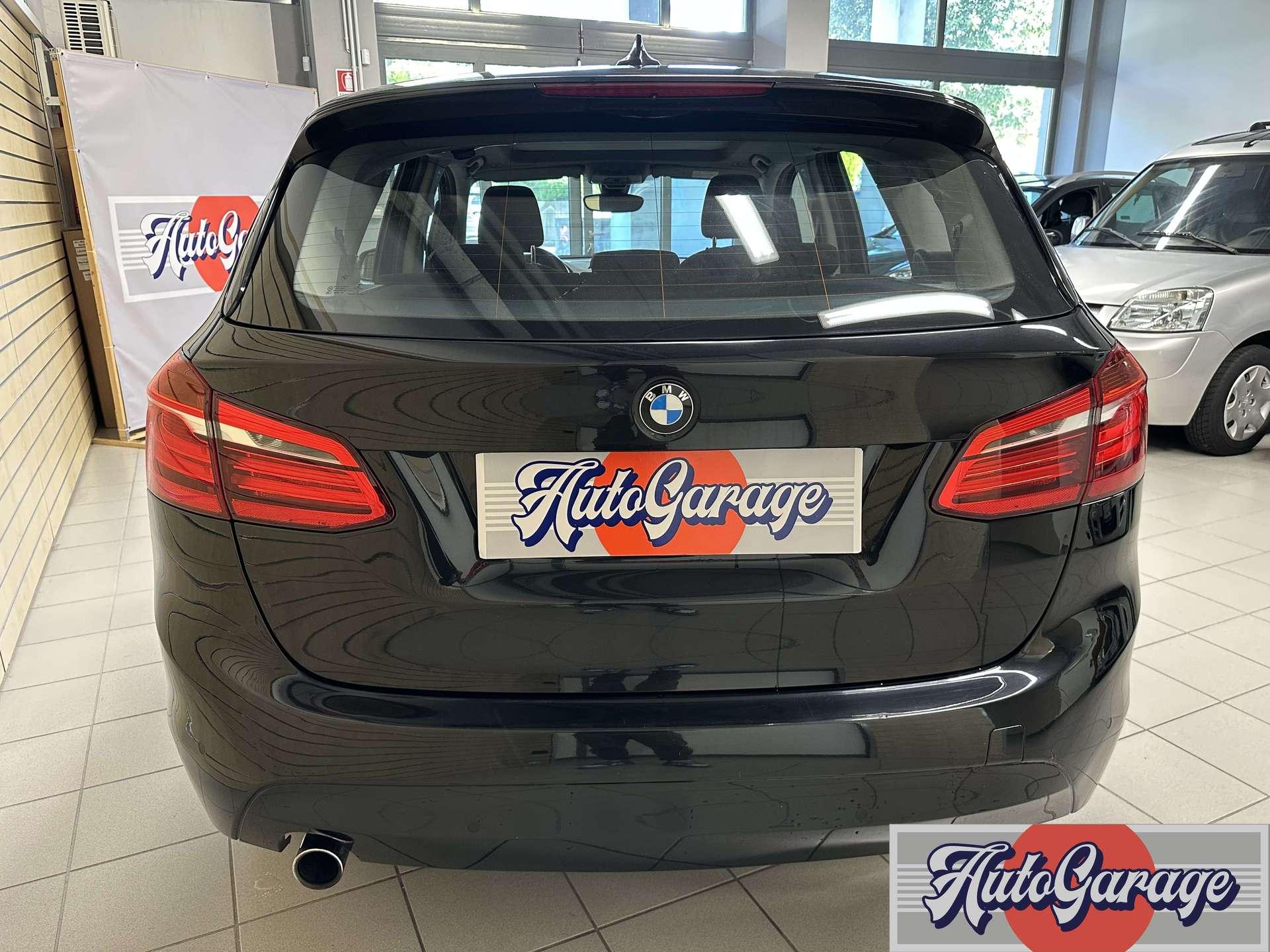 https://autogaragecremona.it/wp-content/uploads/2025/09/bmw-218-218d-active-tourer-tetto-xeno-132318-5.jpg