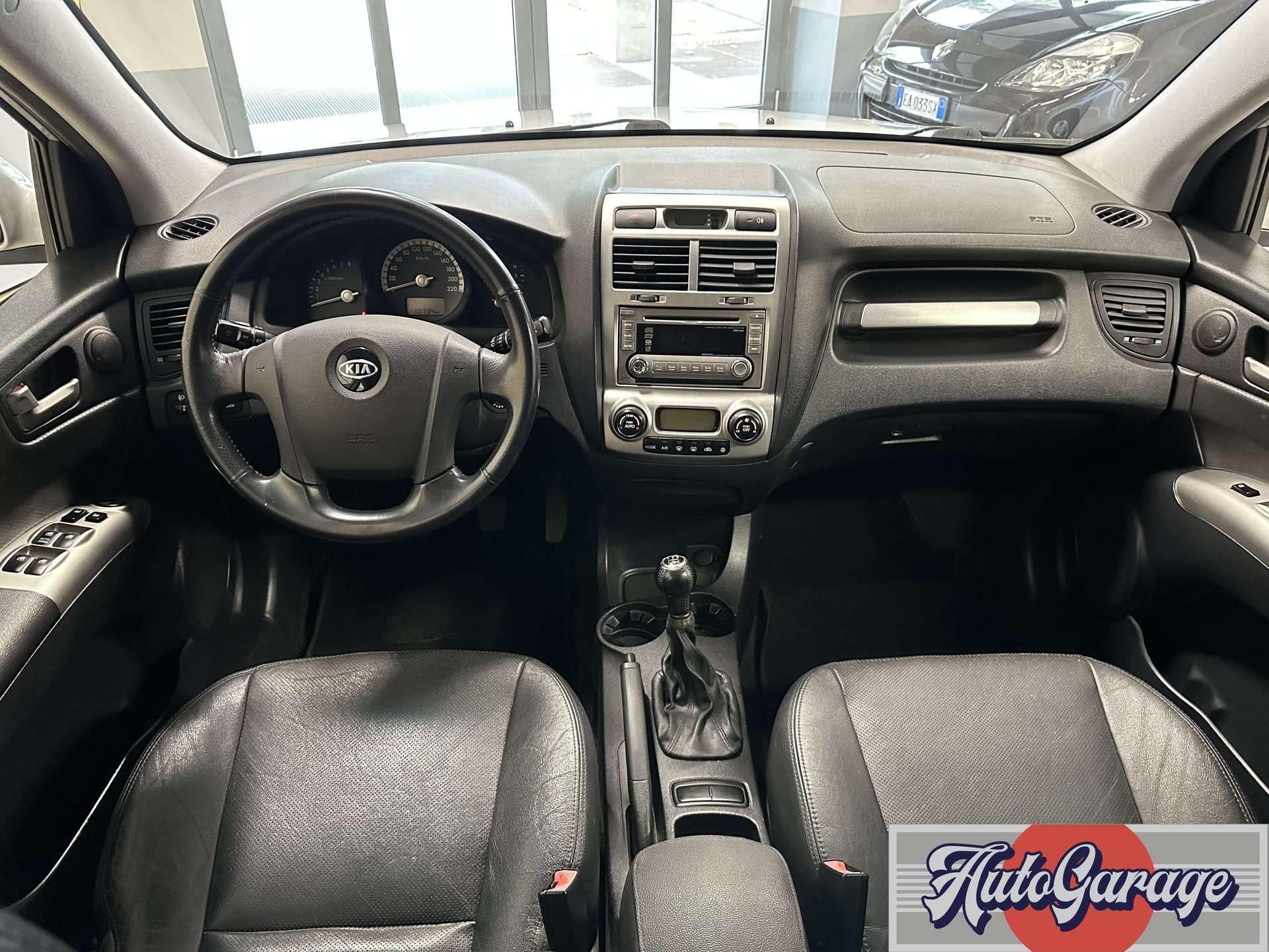 https://autogaragecremona.it/wp-content/uploads/2025/09/kia-sportage-sportage-ii-2005-2-0-16v-active-class-4x4-132288-6.jpg