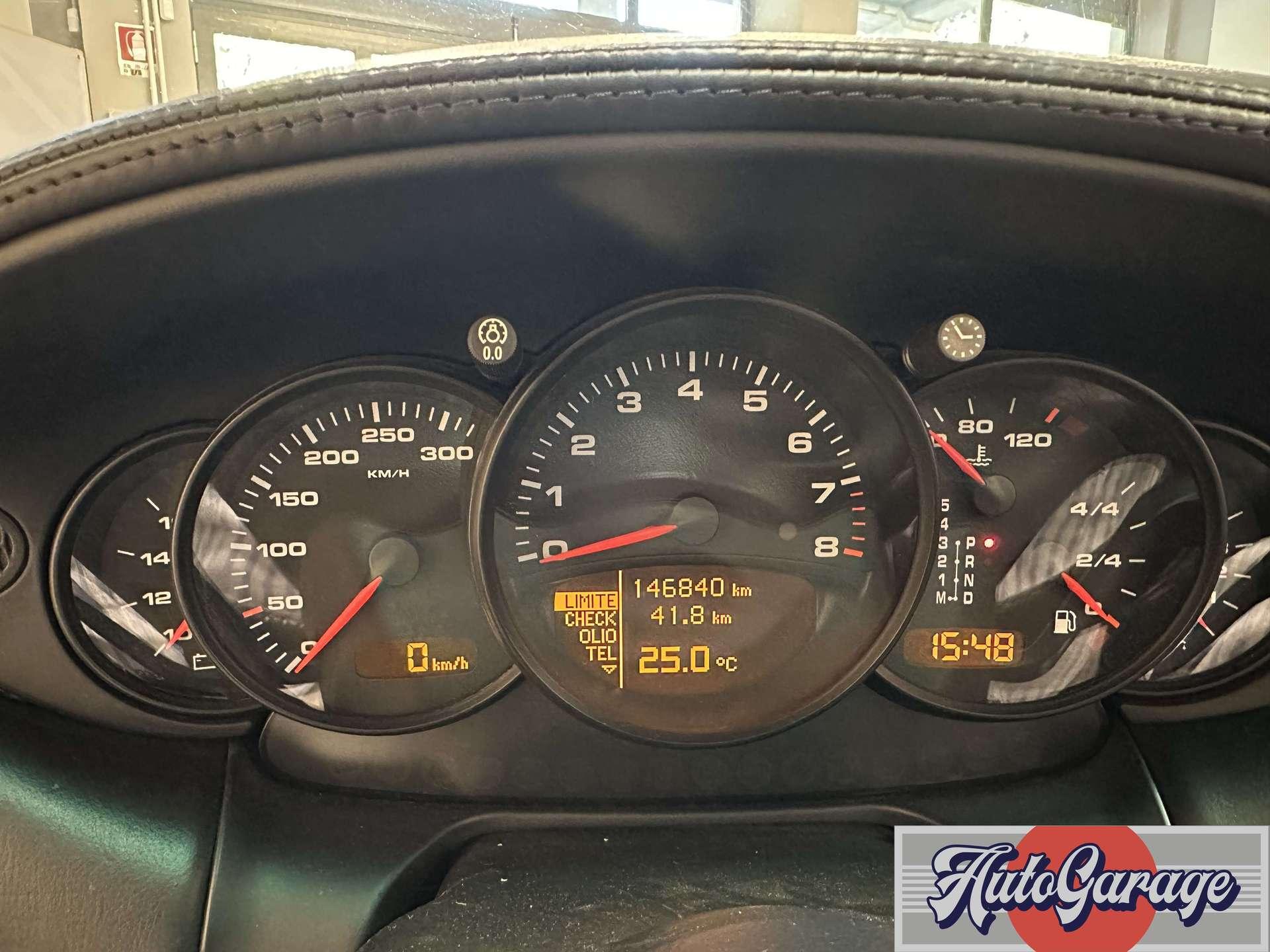 https://autogaragecremona.it/wp-content/uploads/2025/09/porsche-911-911-iv-carrera-996-cabrio-3-6-carrera-4s-asi-132244-14.jpg