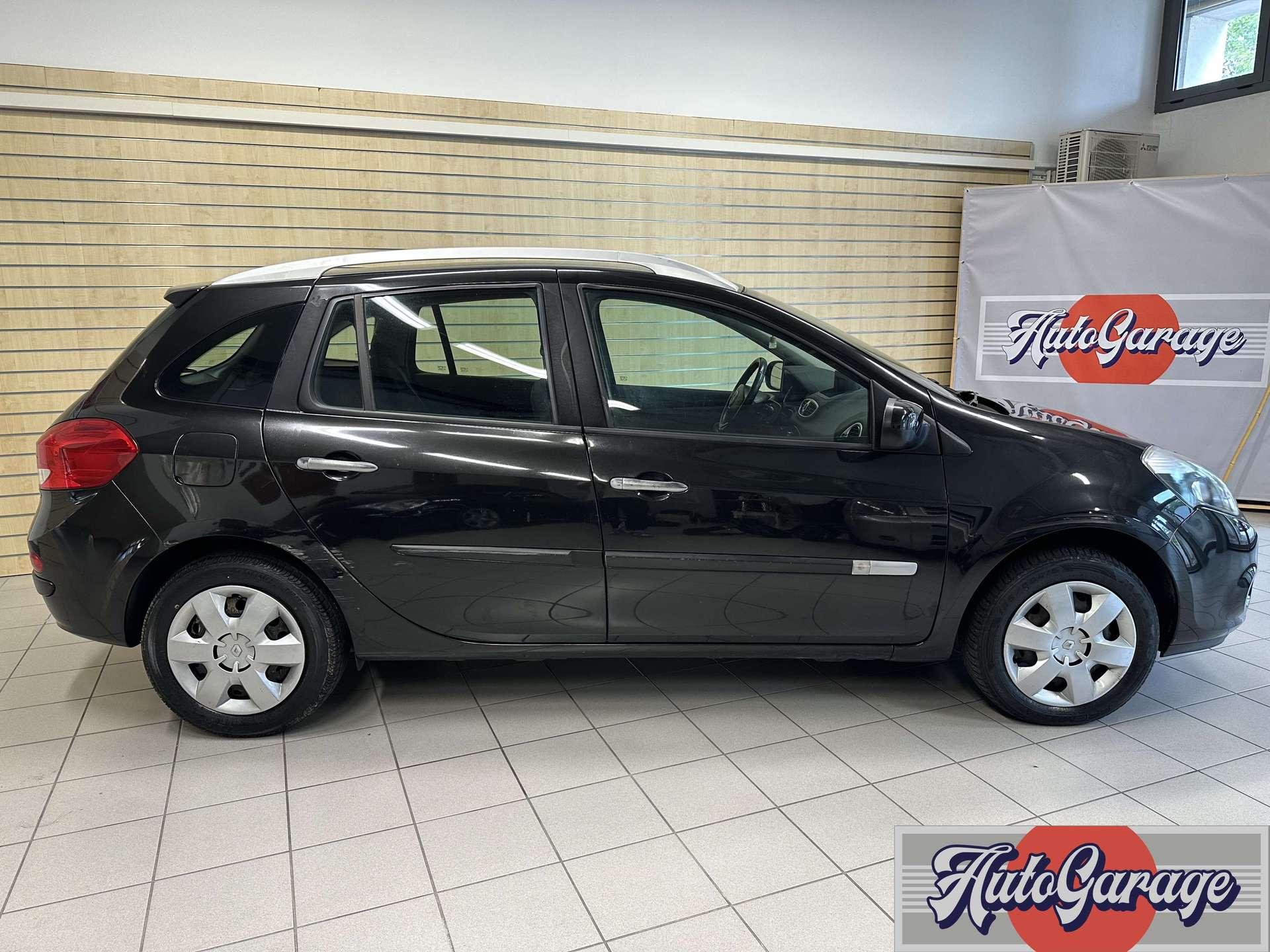 https://autogaragecremona.it/wp-content/uploads/2025/09/renault-clio-clio-sportour-1-2-tce-dynamique-unico-prop-132275-3.jpg