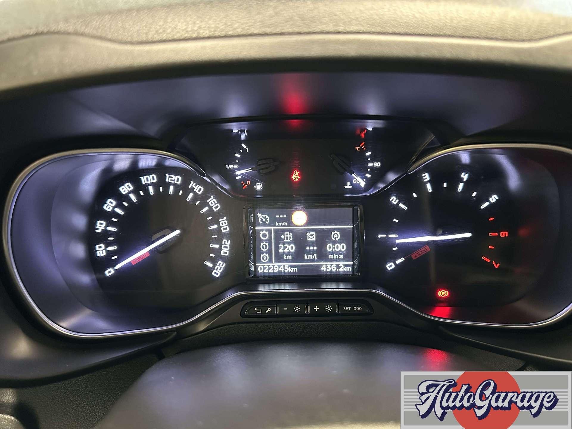 https://autogaragecremona.it/wp-content/uploads/2025/10/toyota-proace-city-verso-con-pedana-amovibile-132372-11.jpg