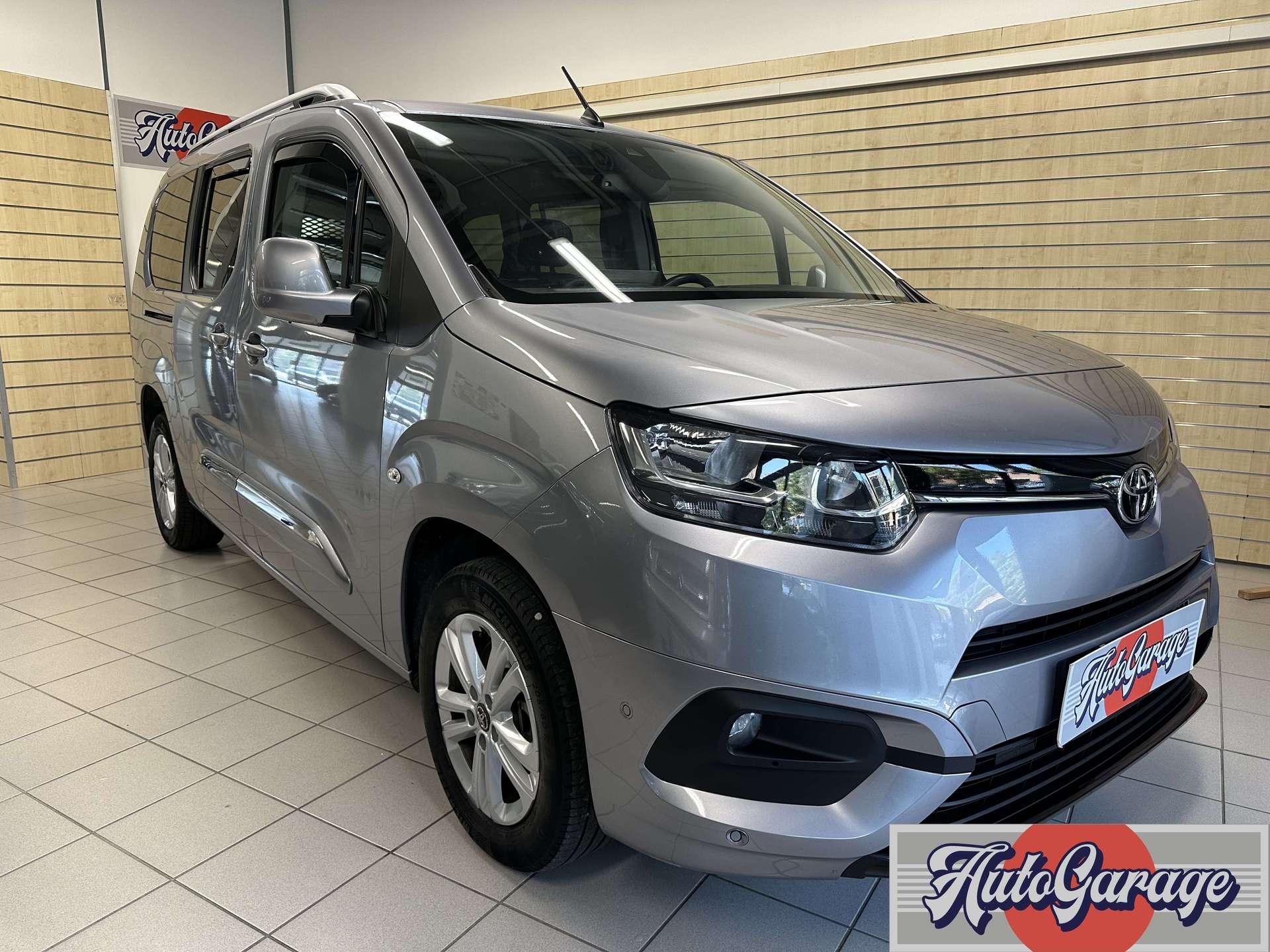 Toyota Proace City  VERSO CON PEDANA AMOVIBILE
