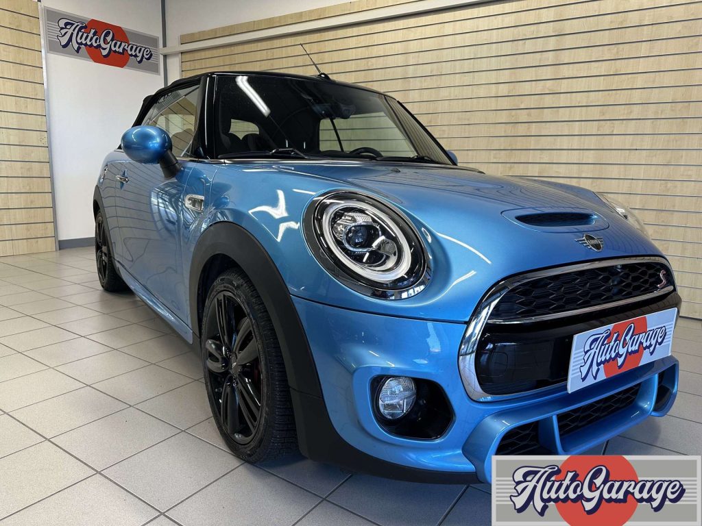 MINI Cooper S Cabrio  Mini IV F57 2018 Cabrio 2.0 JCW