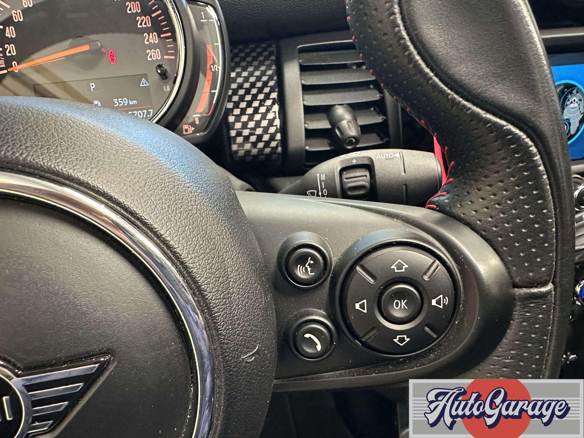 MINI Cooper S Cabrio  Mini IV F57 2018 Cabrio 2.0 JCW
