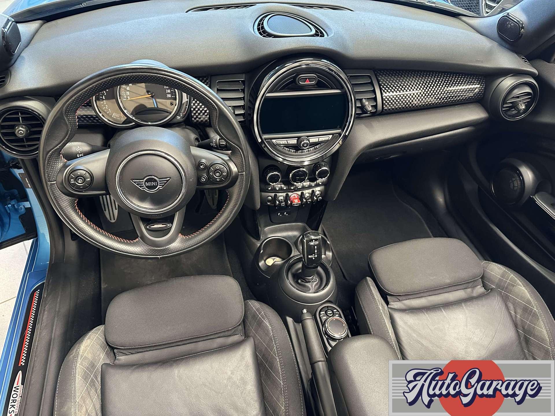 MINI Cooper S Cabrio  Mini IV F57 2018 Cabrio 2.0 JCW