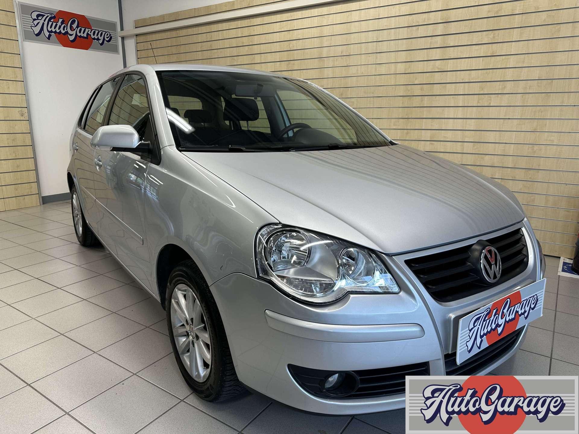 Volkswagen Polo  Polo IV 2005 5p 1.2 Comfortline CL 70cv