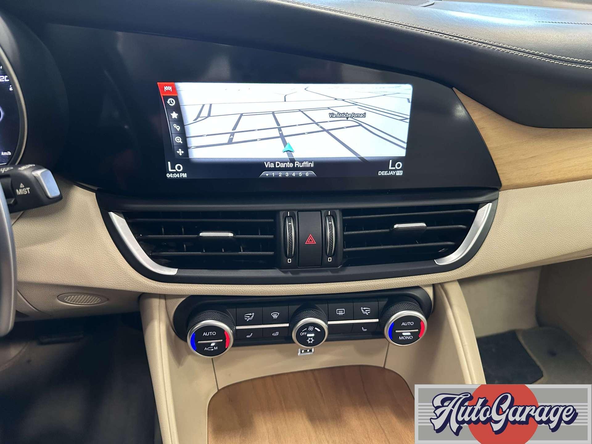 Alfa Romeo Giulia  Giulia 2.2 t 180cv auto UNICO PROPRIETARIO