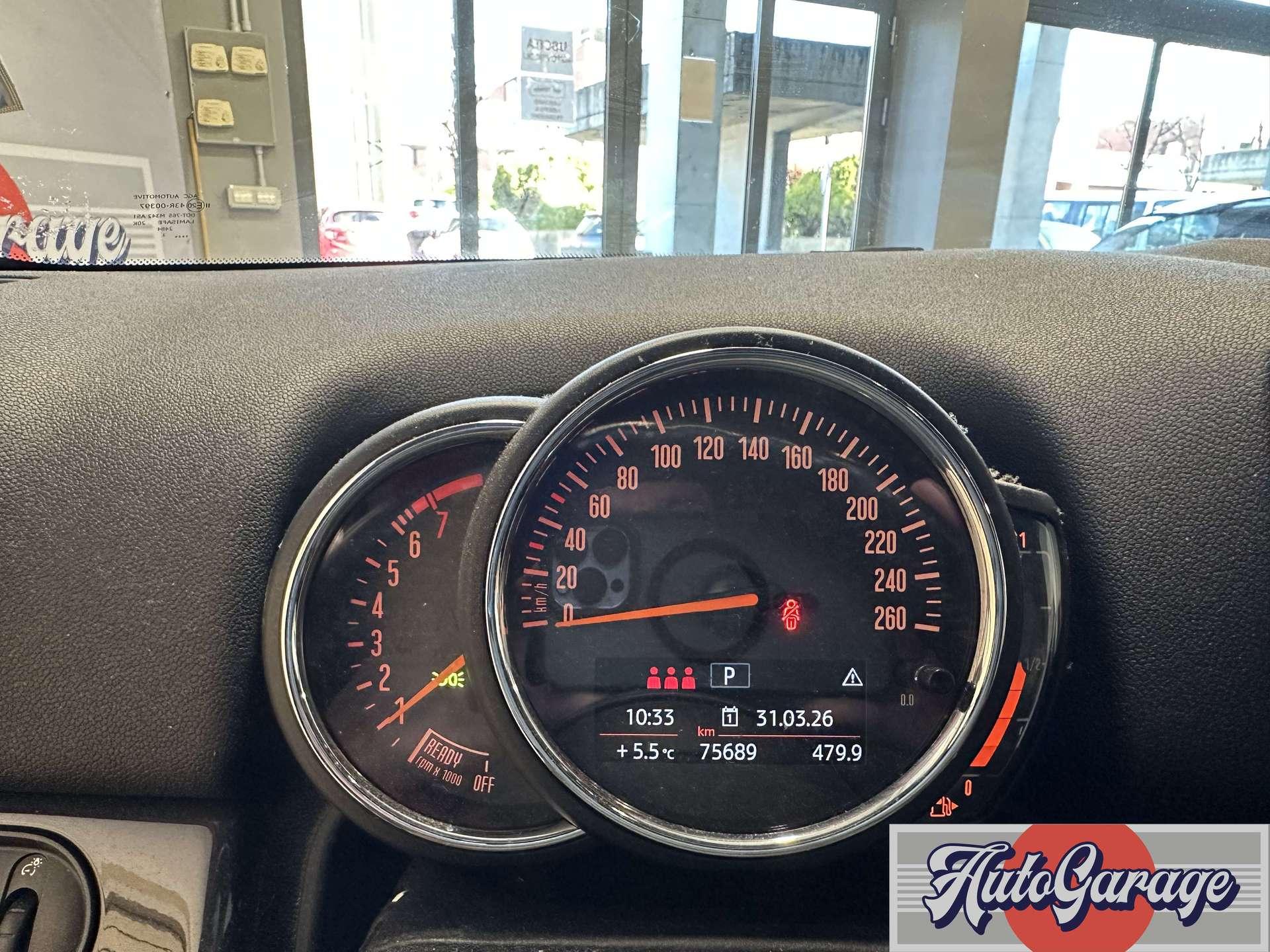 MINI One Countryman