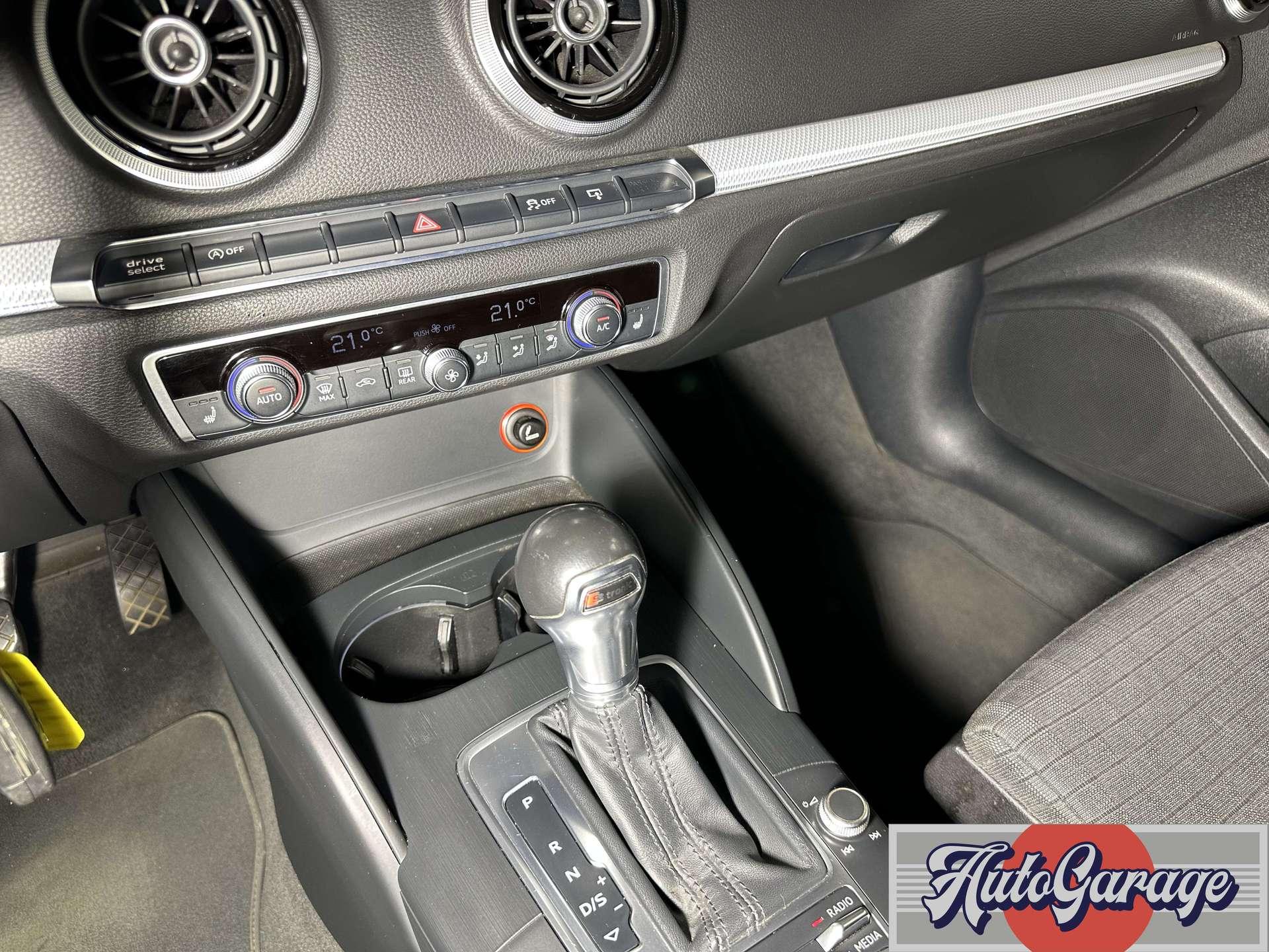 Audi A3  A3 Sportback 2.0 tdi Sport 150cv s-tronic
