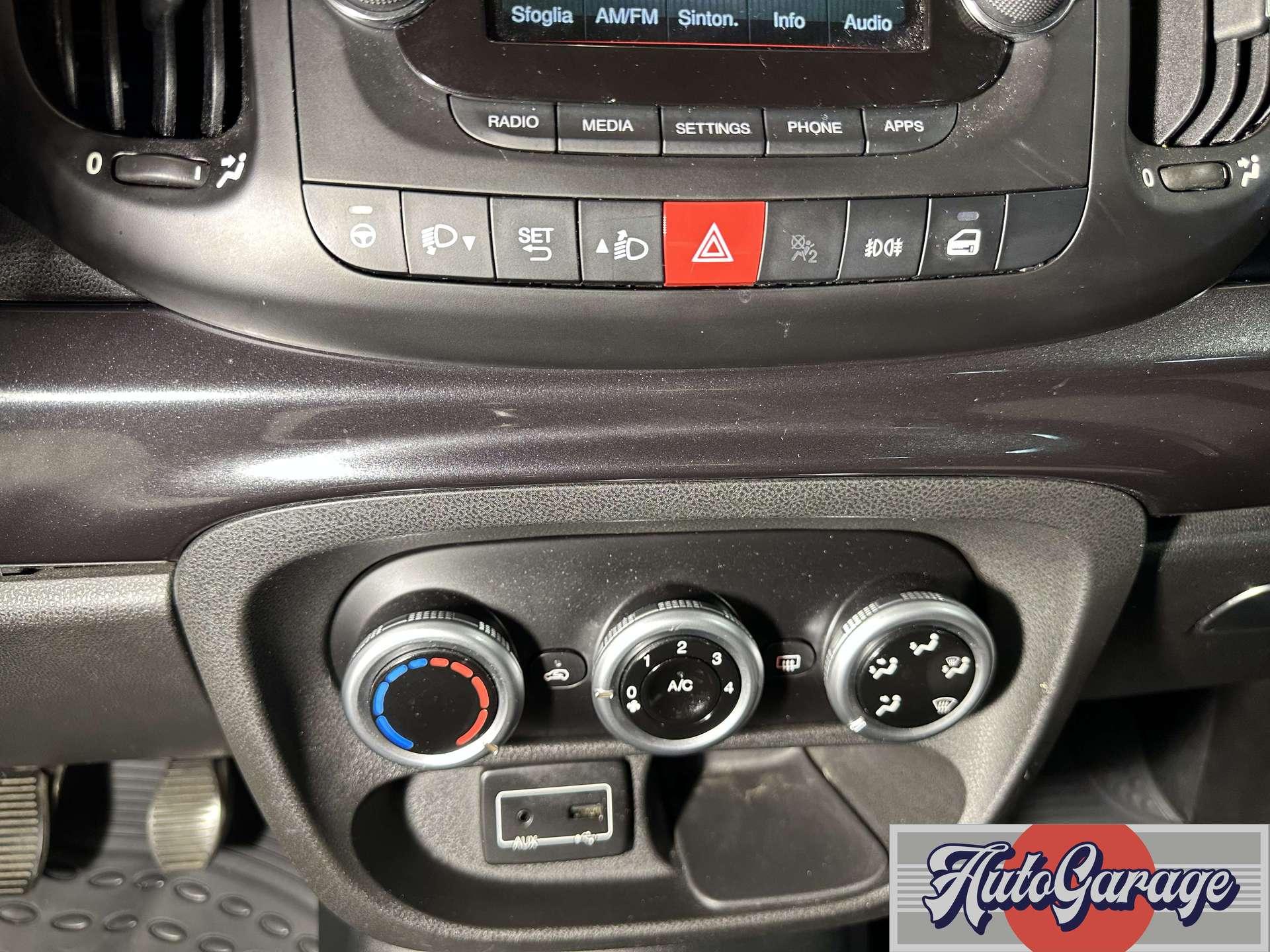 Fiat 500L  500L 1.4 Lounge 95cv
